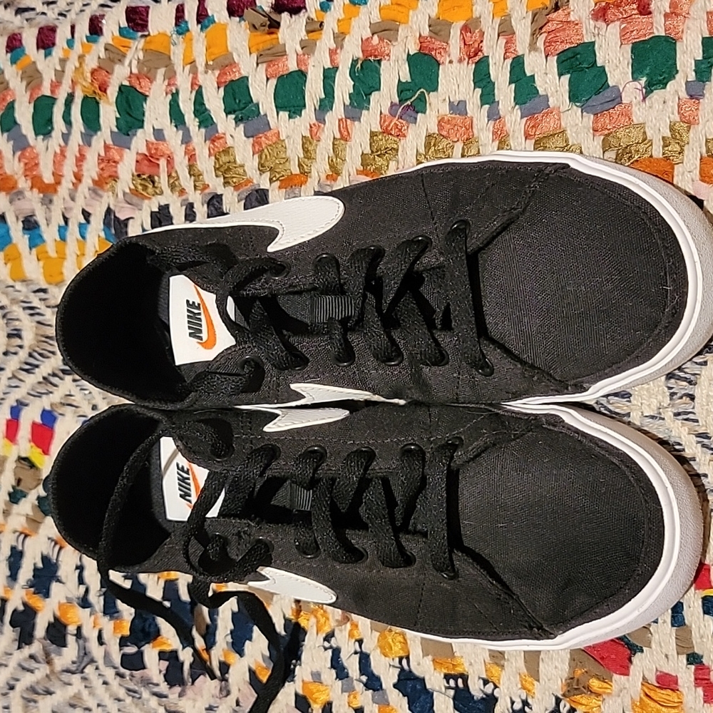 Nike canvas